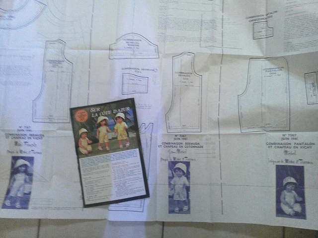 Patron De Couture Modes Et Travaux Février 1976 – Vêtements De Poupée, Non Découpé, Complet !