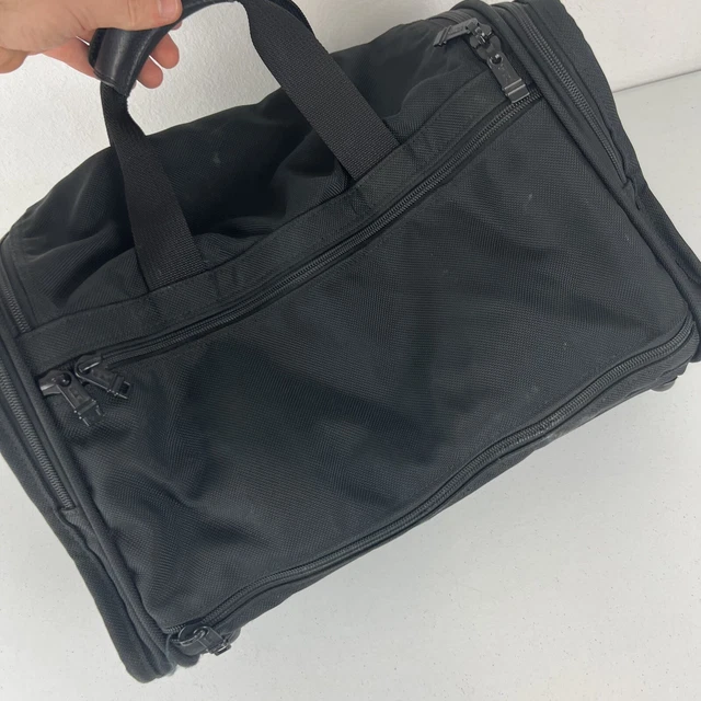Vintage Tumi USA Black Ballistic Nylon Small Carry On Weekender Duffel Gym Bag 3