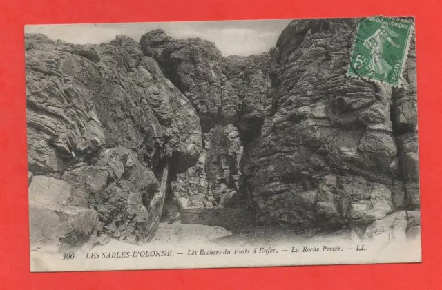 I Sables D 'ol Onne - Le Rochers Del Pozzi Inferno - La Roccia con Foro (J8601)