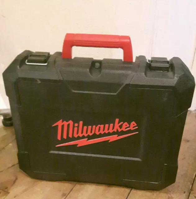 Caja de herramientas Milwaukee M12 BDDXKIT 202C - caja de herramientas solamente