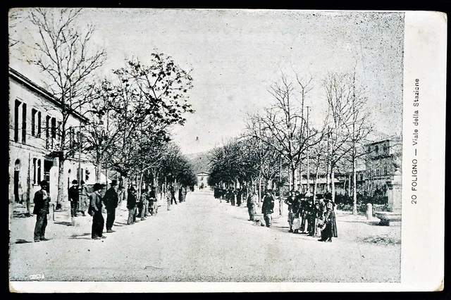 Umbria -Perugia- Foligno - Viale Della Stazione - F.p. Viaggiata -Animata - 1901