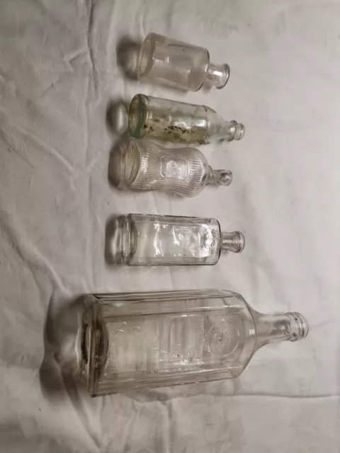 5 alte Flaschen Pressglas Aselan Schutzmarke mundgeblasen Siehe FOTOS Lebertran