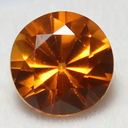 Zertifiziert 3.90 CT Natürlich Selten Tadschikistan Orange Clinohumite Makellos