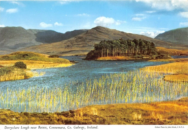 uk51803 derryclare lough rear recess connemara galway ireland