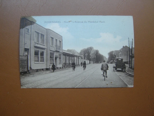 Cpa.animee . Rosendael . Nord . 59. L'avenue Du Marechal Foch .