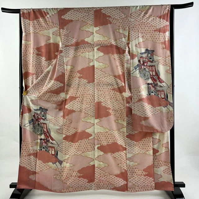 Japanese Kimono Furisode Pure Silk An Ox Drawn Coach Pattern Of Clouds Pink