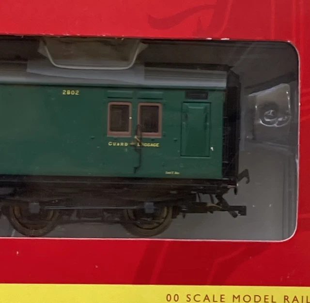 HORNBY R4339A SR Green Maunsell 6 Compartment Brake Coach 2802 BNMIB £