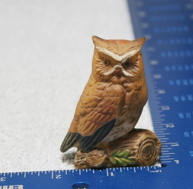 VINTAGE Napco Napcoware 9988 Porcelain OWL Part of a collection Chi Omega 2.5"