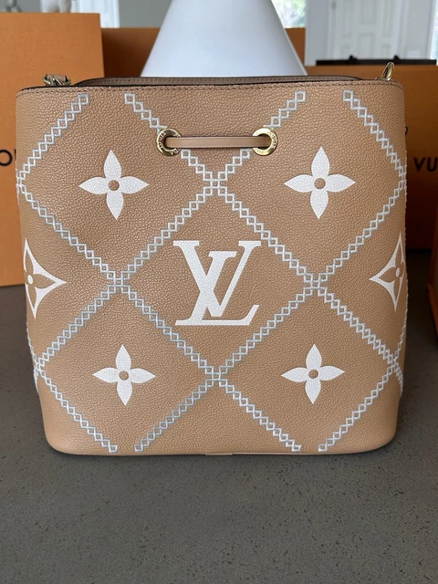 **AUTHENTIC** Louis Vuitton NeoNoe Monogram Empriente Arizona MM DISCONTINUED **AUTHENTIC** Louis Vuitton NeoNoe Monogram Empriente Arizona MM DISCONTINUED