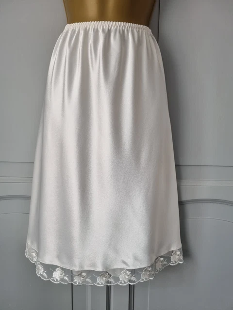Mezza Slip Da Donna Vintage M&S Crema Liquida Satinata Poliestere Taglia 14
