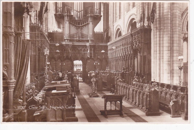 Norwich, Norfolk - Cathedral Choir Stalls B&W Postcard