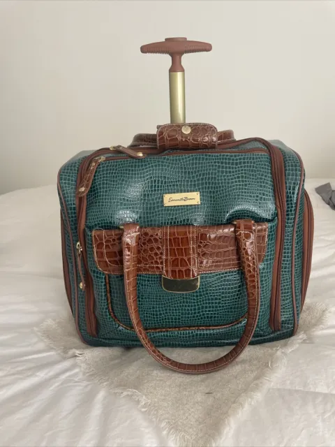 samantha brown Luggage