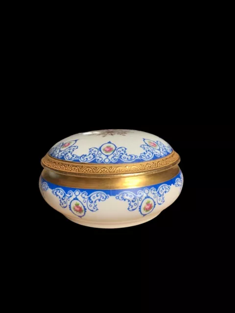 Boîte Bonbonnière Porcelaine Limoges France AF Faïence Ceramique Ancien