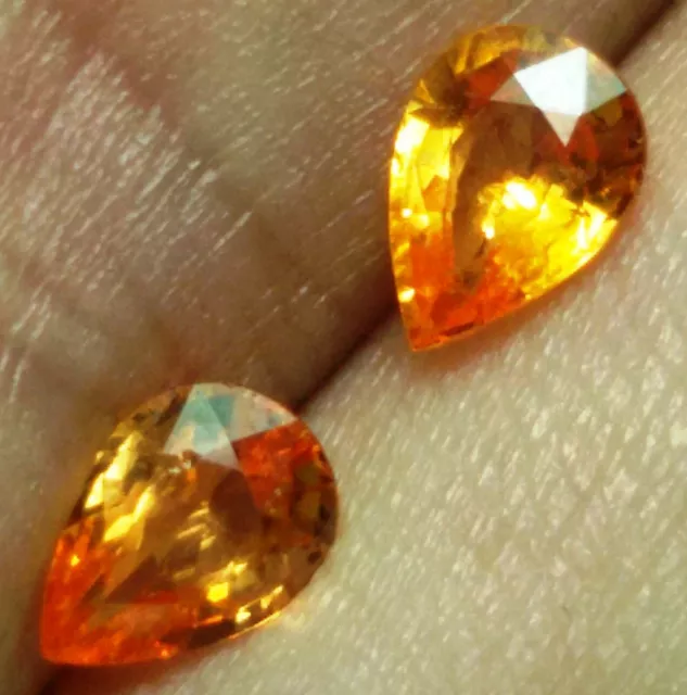 Aaa Natural Spessartine Garnet - Top Fanta Color Ct 1.71 Vvs Pair Pear Namibia