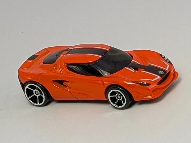 Hot Wheels HW Showroom 2013 - Lotus M250 1:64 Scale Diecast Car