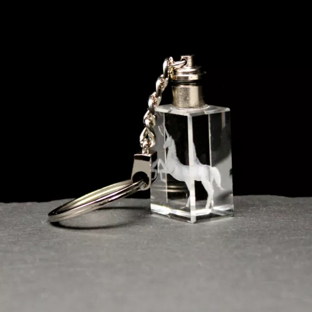 Schlüsselanhänger - Einhorn -  Glas mit bunten LED Auto & Hausschlüssel Geschenk 2