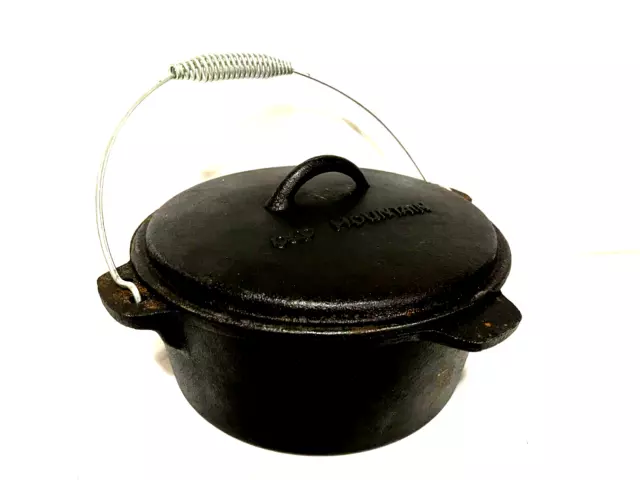 Old Mountain Cast Iron Pot Kettle With Lid 9 3/4"W x 4"D