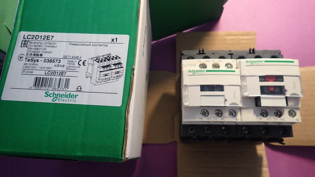 LC1D40AV7 - TeSys LC1D - contacteur - 3P - AC-3 440V - 40A - bobine