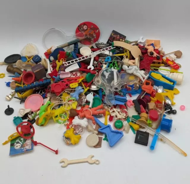 Vtg LOT Gumball Charm Cracker Jack Plastic Parts Vending Machine Prize Toy Craft