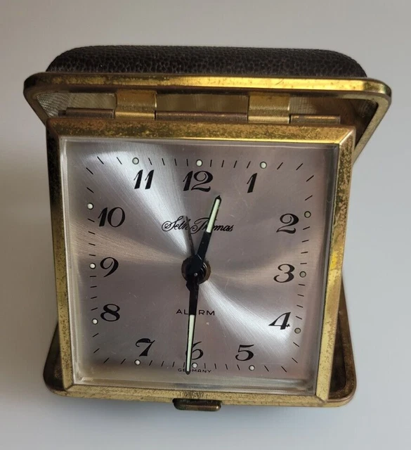 VINTAGE SETH THOMAS Germany Mechanical Travel Alarm Clock good working