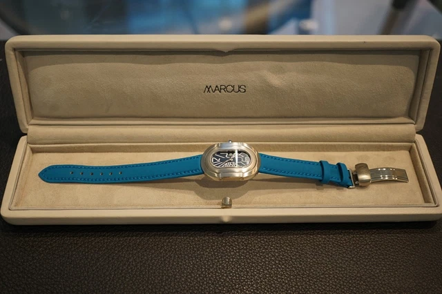 Vintage Ladies NEIMAN MARCUS Steel‎ Watch, Blue Face, Analog, Quartz Vintage Ladies NEIMAN MARCUS Steel Watch, Analog, Quartz | eBay main image 3