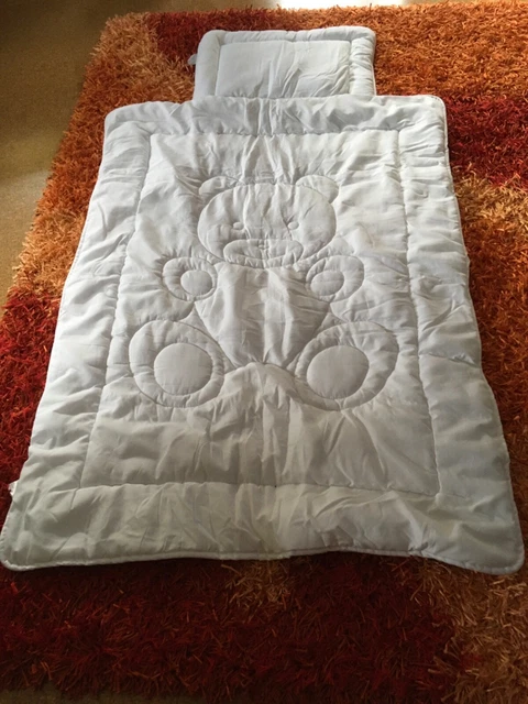 2- teiliges Kinder-Betten-Set / Steppdecke 135x100 inkl. Tragetasche