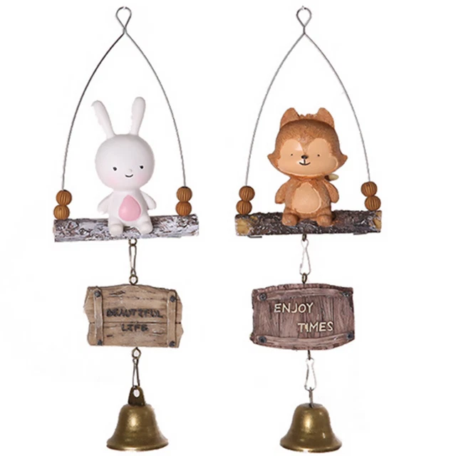 Bell Wind Chime 2pcs Windglocke mit Harz Kaninchen Figurne Wind Charme