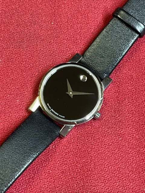 ladies SS Movado museum eta 980-003 running new battery installed Excellent Cond