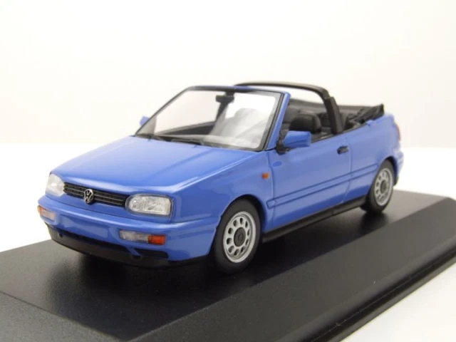 VW Golf 3 Cabriolet 1997 Bleu Foncé Maquette de Voiture 1:43 Maxichamps