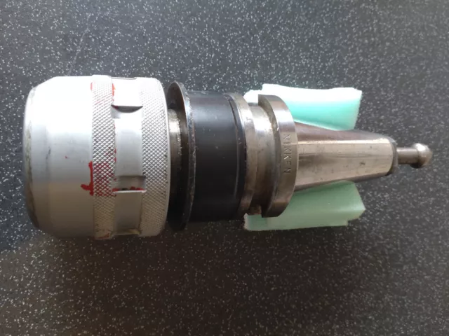 Nikken BT40 Multi-Lock Collet Chuck (BT40-C32-105-SL)