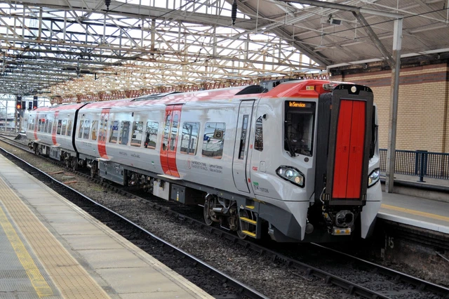 CLASS 197 NO 197036 in tfw at crewe 1 £1.97 - PicClick UK