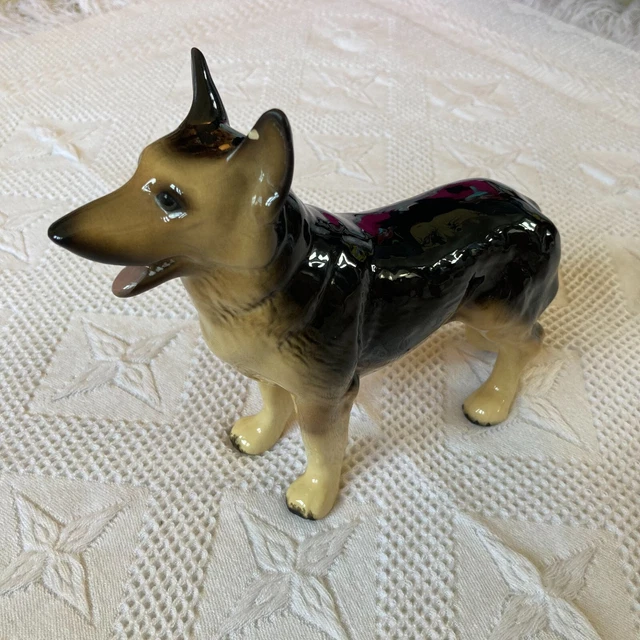 Ceramic Porcelain German Shepherd Puppy Dog Figurine Statue Made in England 7.5"