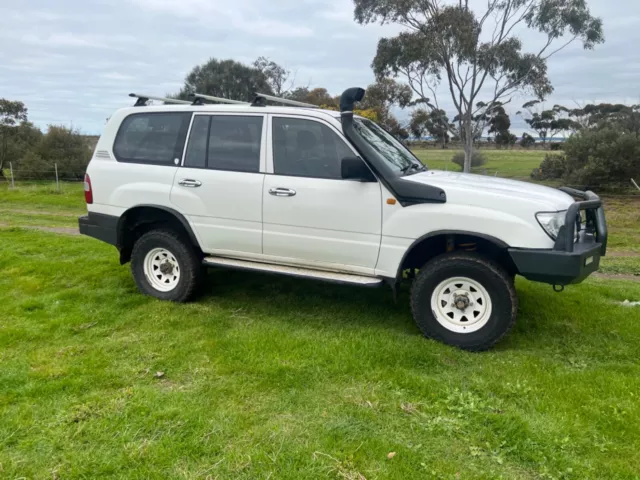 Toyota Landcruiser 2006 100 Series Wagon SUV  6 Cylinder Diesel 4x4