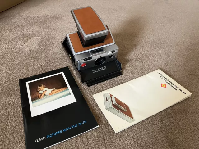 Polaroid Sx-70 Camera. Tested,working,vgc.