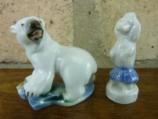 Nice Vintage Early  Wade Whimsies Polar bear & Poodle figures