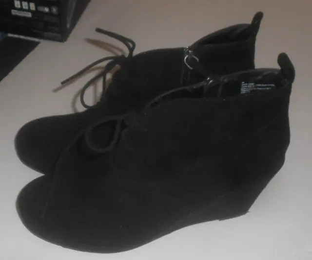 Womens DV Dolce Vita Black Faux Suede Wedge Heel Zip & Lace Up Ankle Boots Sz 10