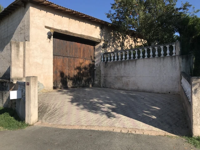 Maison à vendre, 160m2 + 40m2 maison annexe sur 1450 m2 de terrain