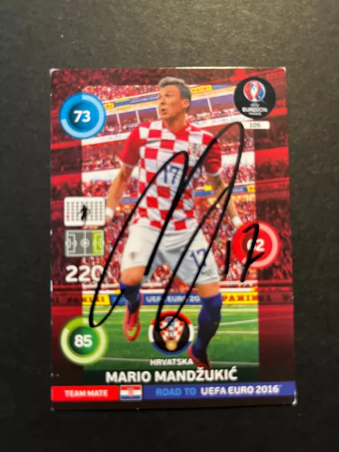 Hand signed football trading card of MARIO MANDZUKIC, JUVENTUS FC autograph