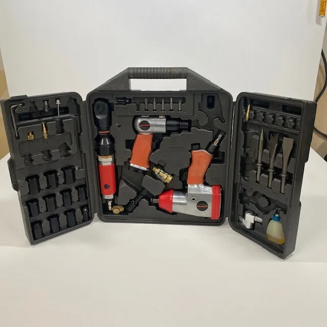 Gabinete de herramientas de aire Rockford con trinquete, impacto, martillos de aire y accesorios