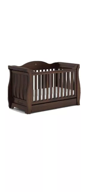 Boori bassinet, cot/ day bed and change table bundle