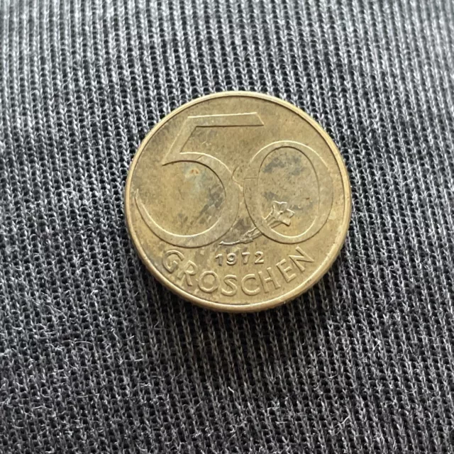 Austria 1972 - 50 Groschen Aluminum-Bronze Coin - Austrian Shield   (tk295)