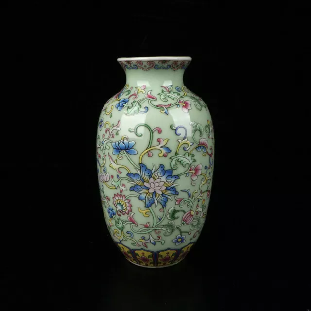 Chinese old porcelain green enamel color white gourd bottle vase