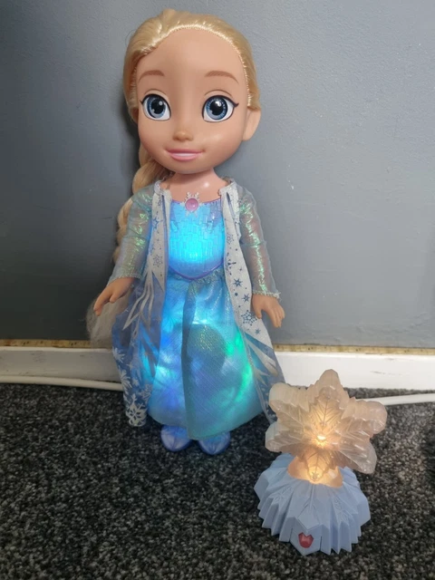 DISNEY FROZEN ELSA Northern Lights Doll Singing Light Up Please Read disney-frozen-elsa-northern-lights-doll-singing-light-up-please-read
