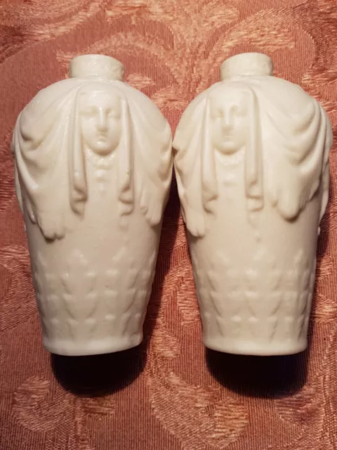 Petits Vases Art Déco En Biscuit De Porcelaine