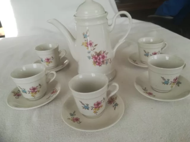 Service à café en céramique complet - blanc décor fleurs roses et bleues