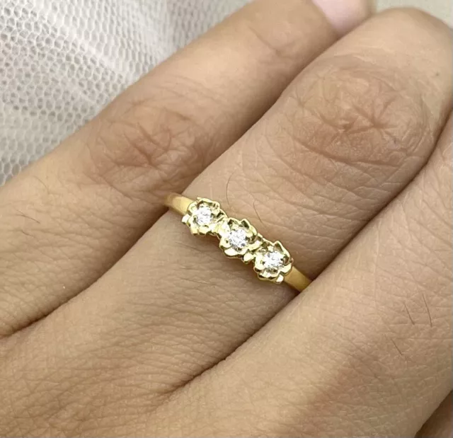 14K Solide or Jaune Trois Pierre Diamant Fleur Empillable Bague Si Meaniful Gift