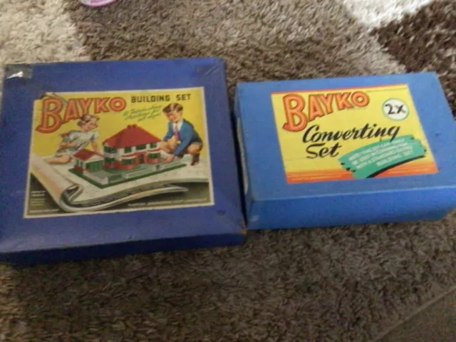 Vintage Boxed BAYKO PART BUILDING SET - Vintage Construction as pictures spares