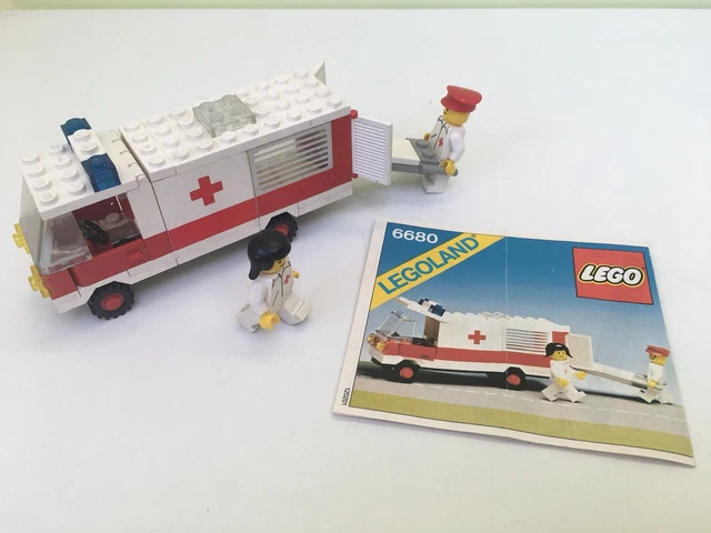 Lego vintage 2025 ambulance