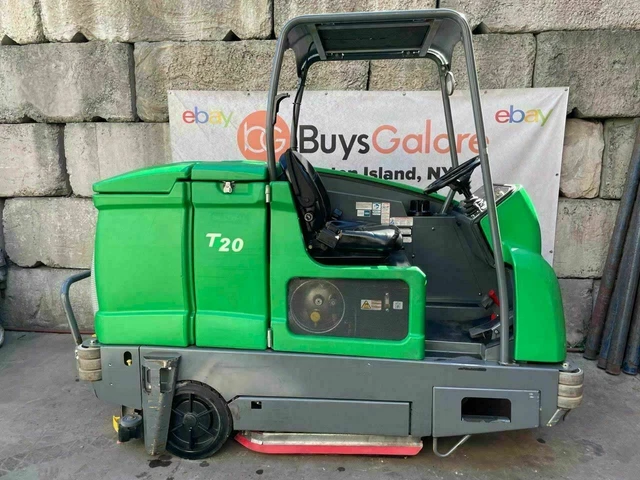 Tennant T20 Floor Scrubber Sweeper Propane Powered 1375 hours Works Great