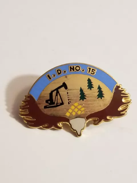 I D NO 15 Alberta Moose Horns Oil Rig Trees Lapel Pin 4380 $5.49 - PicClick